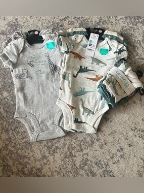 NWT Carter's Child of Mine Onesies w/ Matching Pants--0-3 month